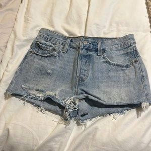 Levi’s 501 shorts
